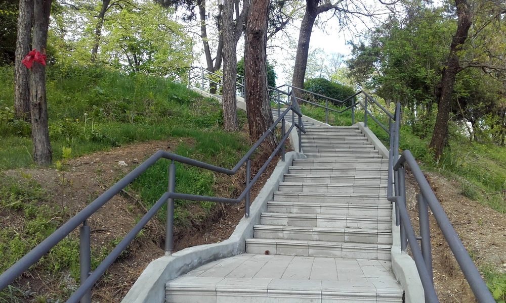 stepeniste hisar 2 15042019